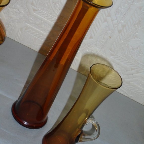 VINTAGE MINIATURE, AMBER GLASS, LOT, PITCHER/DECANTER & VASE, USED NICELY STORED - Picture 12 of 15